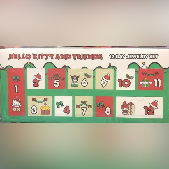 Hello kitty & friends 12 days of Christmas advent calendar jewelry set brand new - Picture 3 of 14